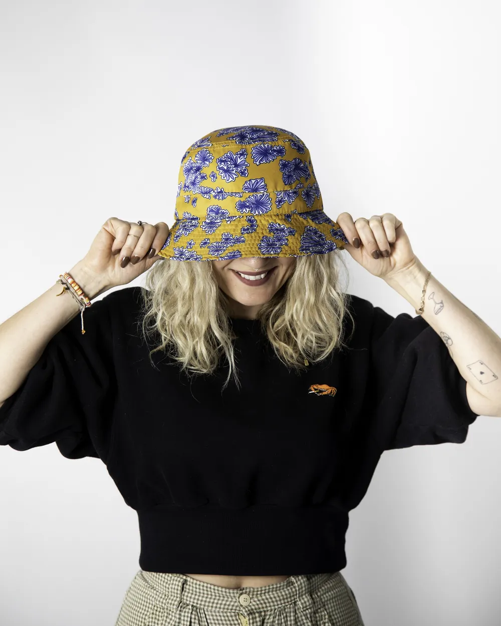 Bucket hats women wild rye anthem branding lifestyle 1