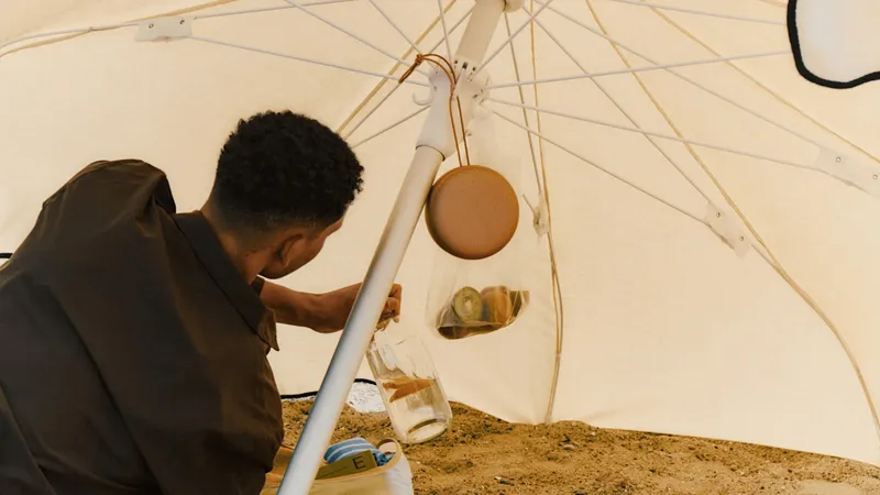 Lifestyle Beosound A1 3rd Gen 00196 w3840x2160px opt