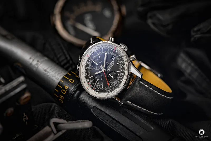 Breitling Navitimer 1 B01 Chronograph 43 02