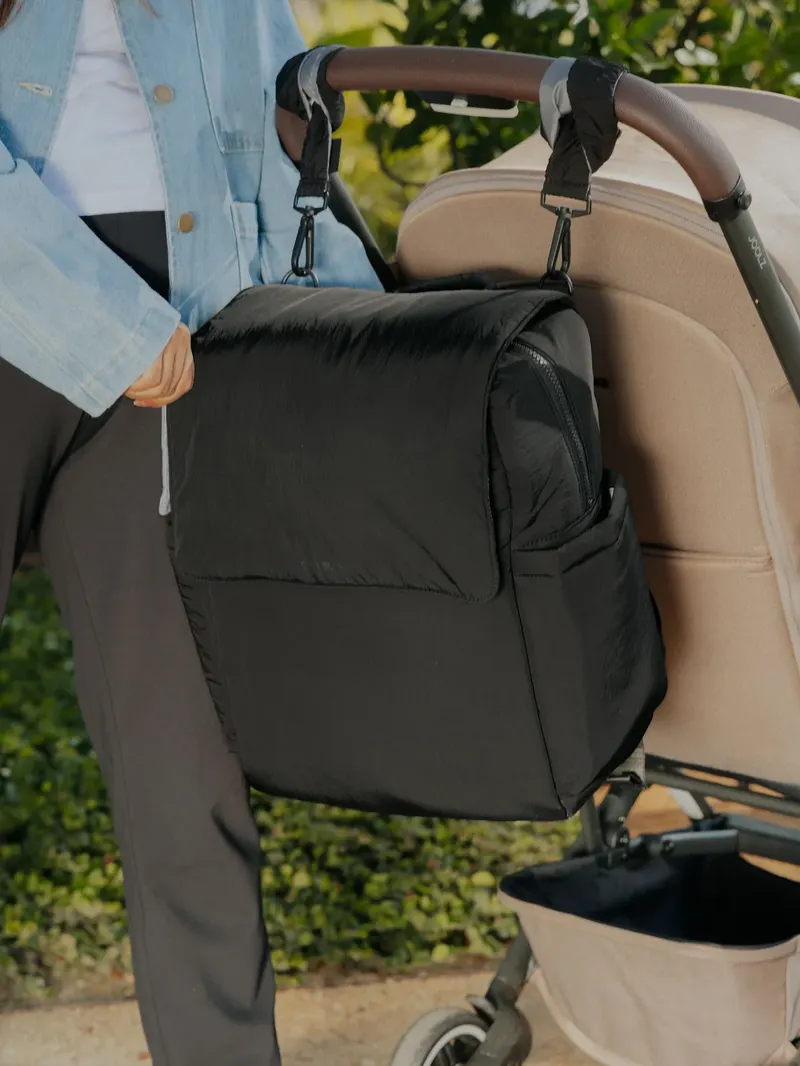 DIAPER BACKPACK WITH LAPTOP SLEEVE BLACK LIFESTYLE1 666060eb d41e 4015 a622 78871c487271