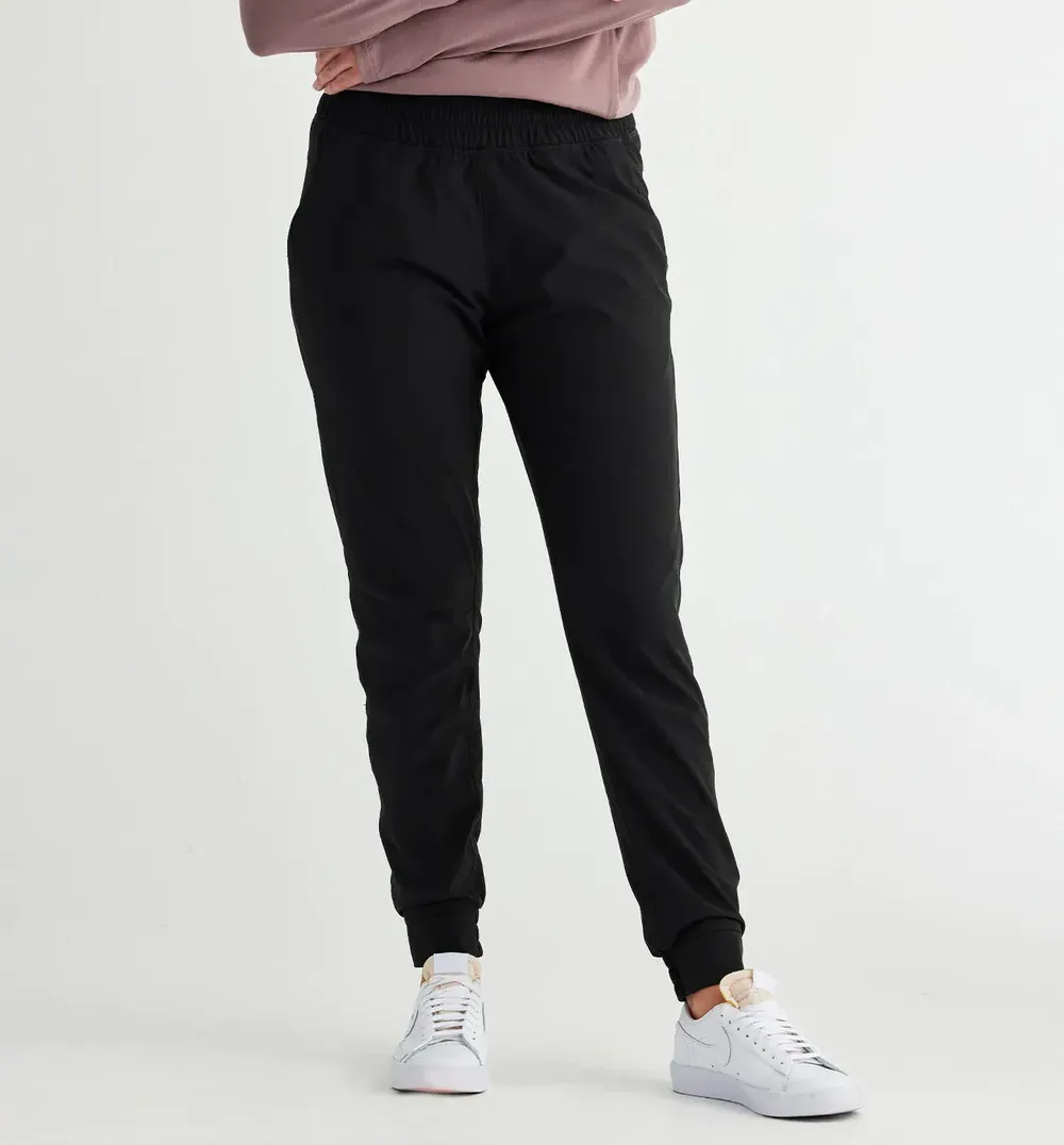 Free fly womens breeze pullon jogger group sales by anthem branding
