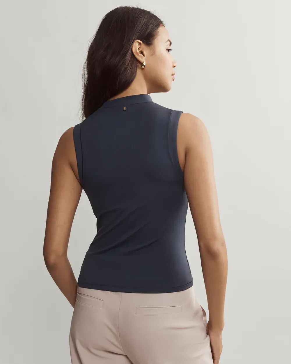 Ultimate Layer Tank Navy Blue 036 ab480dea e5cb 4fb0 9945 d5efac066096 1000x