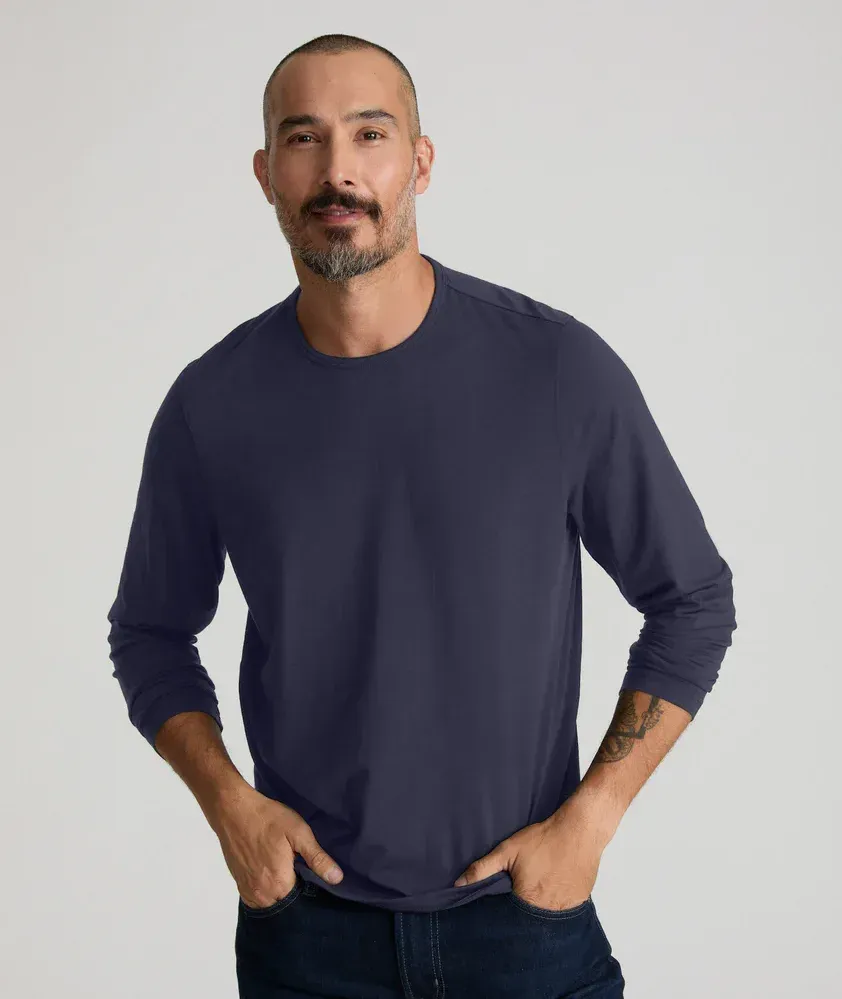 Long sleeve tees by untuckit by anthem branding