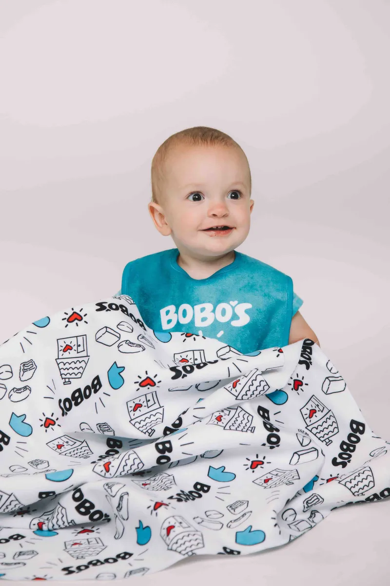 Bobos baby bib and blanket towel by anthem branding 6