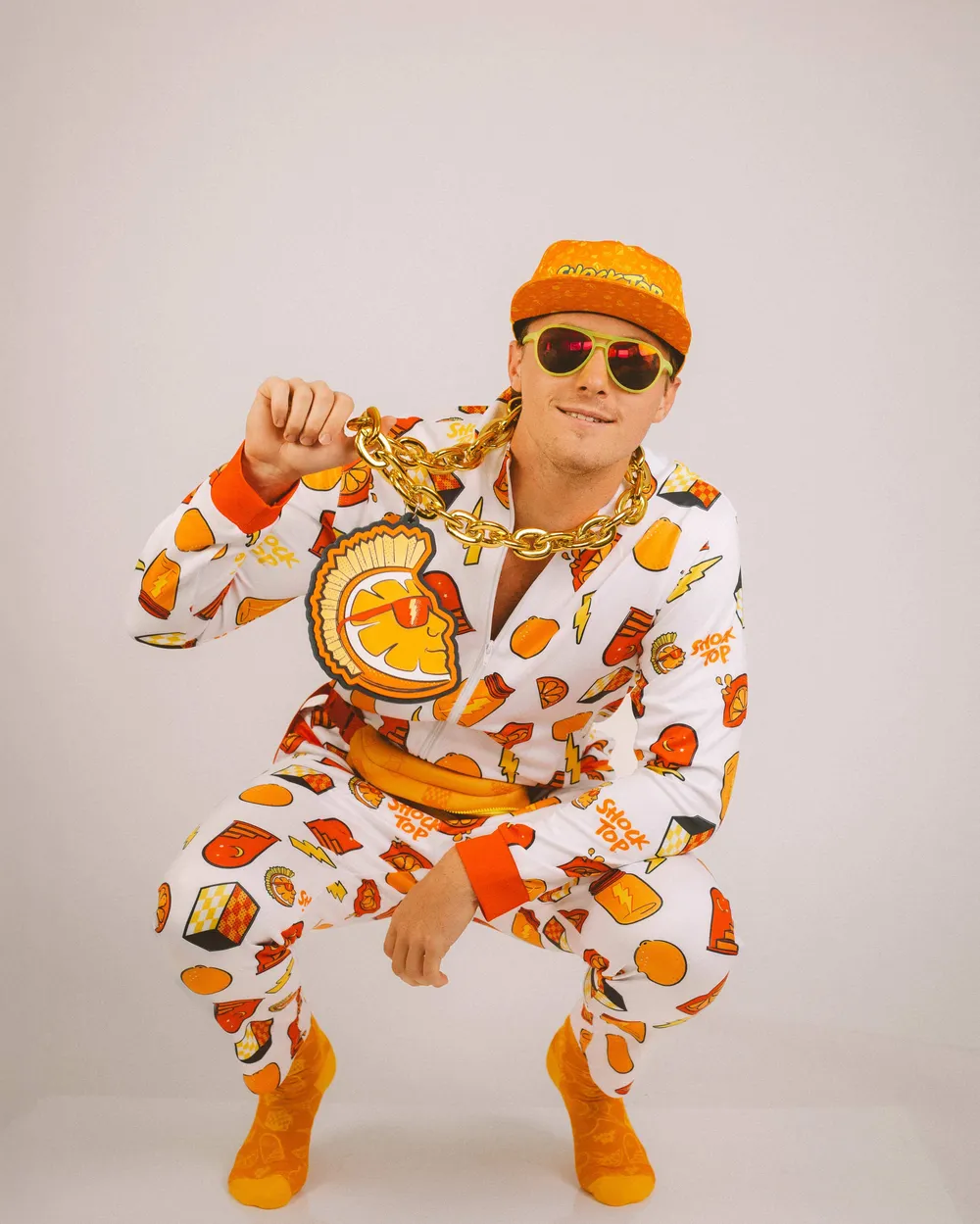 Shock top tracksuit hat fanny pack chain necklace by anthem branding 6