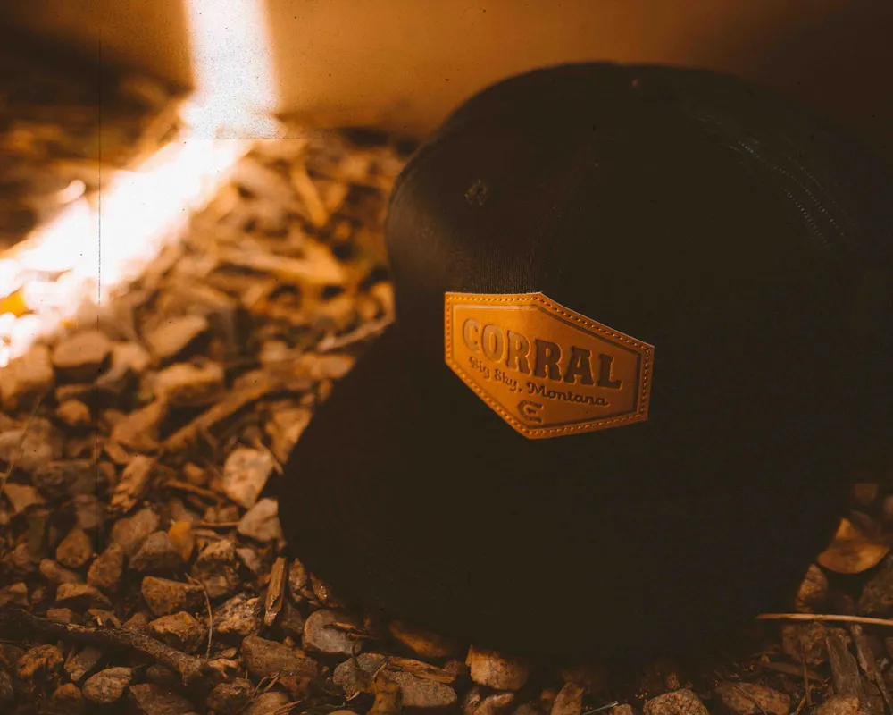 The corral curved brim trucker 1