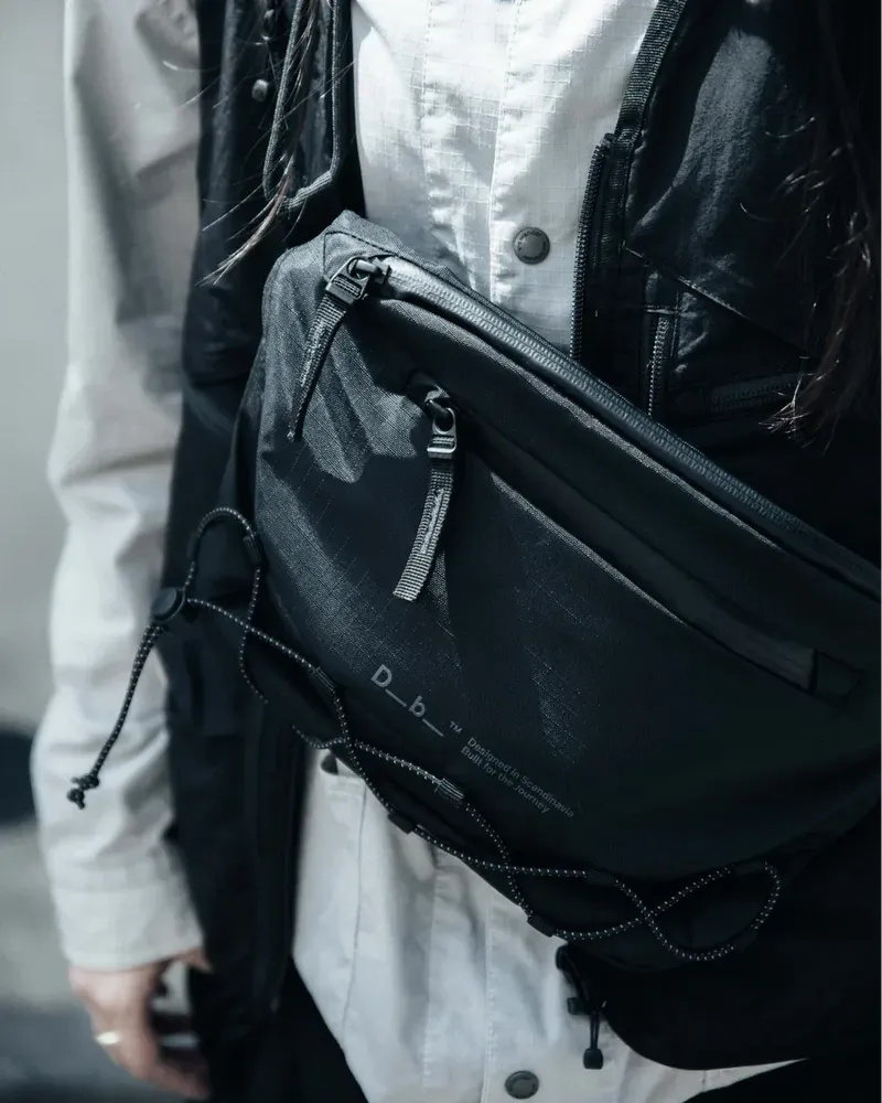 Roamer Pro Sling Bag 6 L by anthem branding