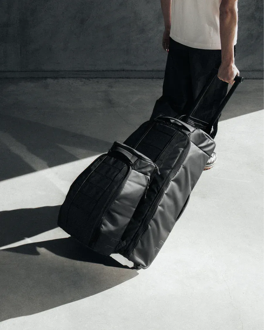 Hugger Backpack 25 L by anthem brnading
