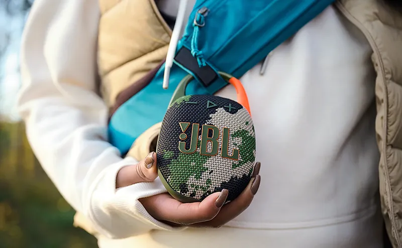 JBL Clip 5 Lifestyle Corporate sales by anthem branding 1
