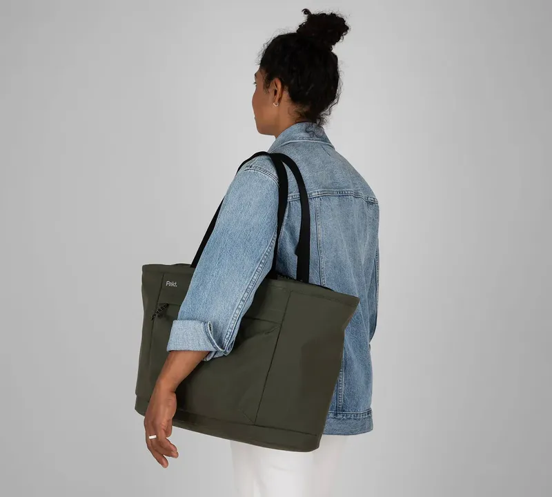 Pakt everyday 25 L tote by anthem branding 1