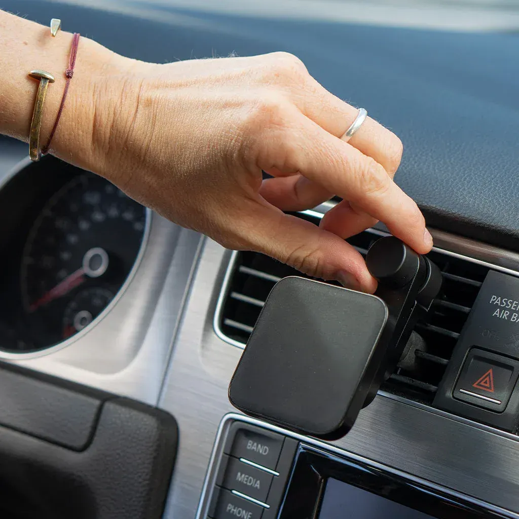 Peak Design Car Vent Mount corporate sales by anthem branding 1