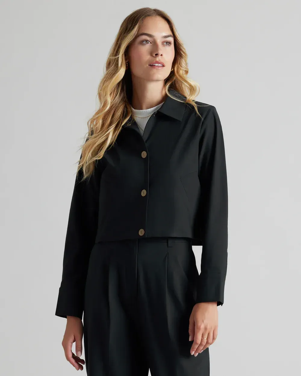 Commuter Crop Jacket Black 200155 405 2191 1000x